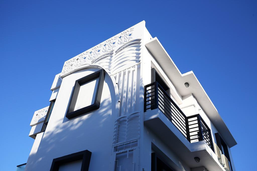 1999 B&B Hualien Exterior foto